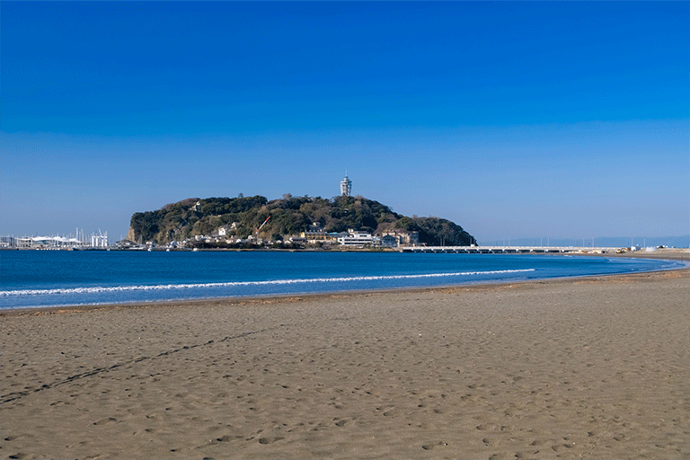 江の島を擁する湘南の街・藤沢市